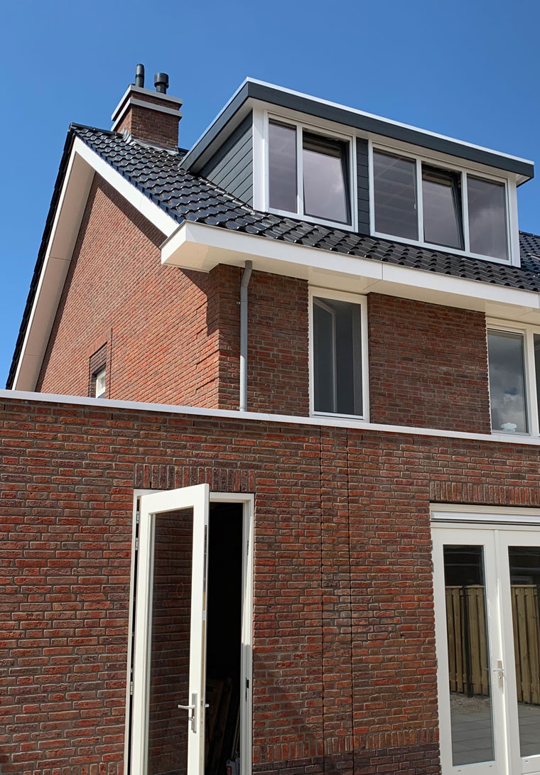 Vraag vrijblijvend een offerte aan voor een dakkapel in Zuid-beijerland Dakkapel offerte voor Zuid-beijerland aanvragen